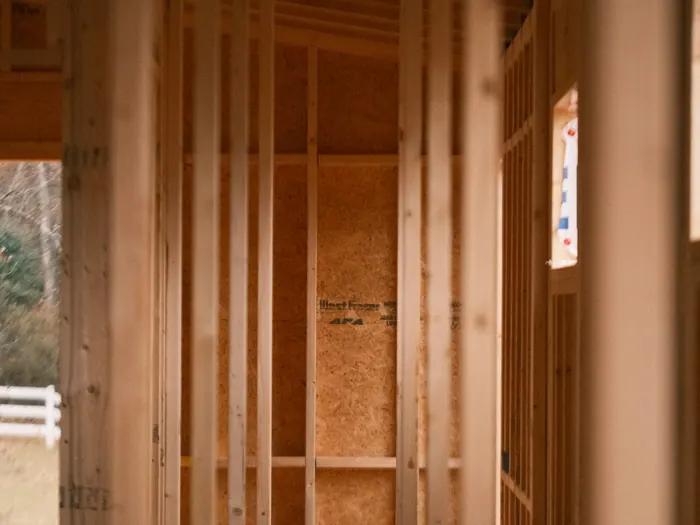 Intérieur d'une construction neuve avant la prise de possession